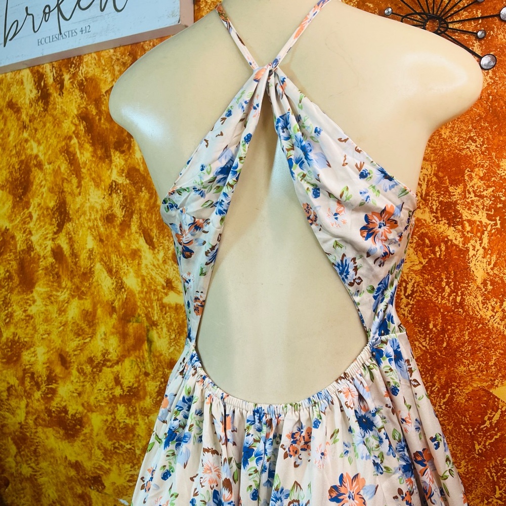 SHEIN Floral Print Dress with Blue and Orange Accents - Picture 5 of 7